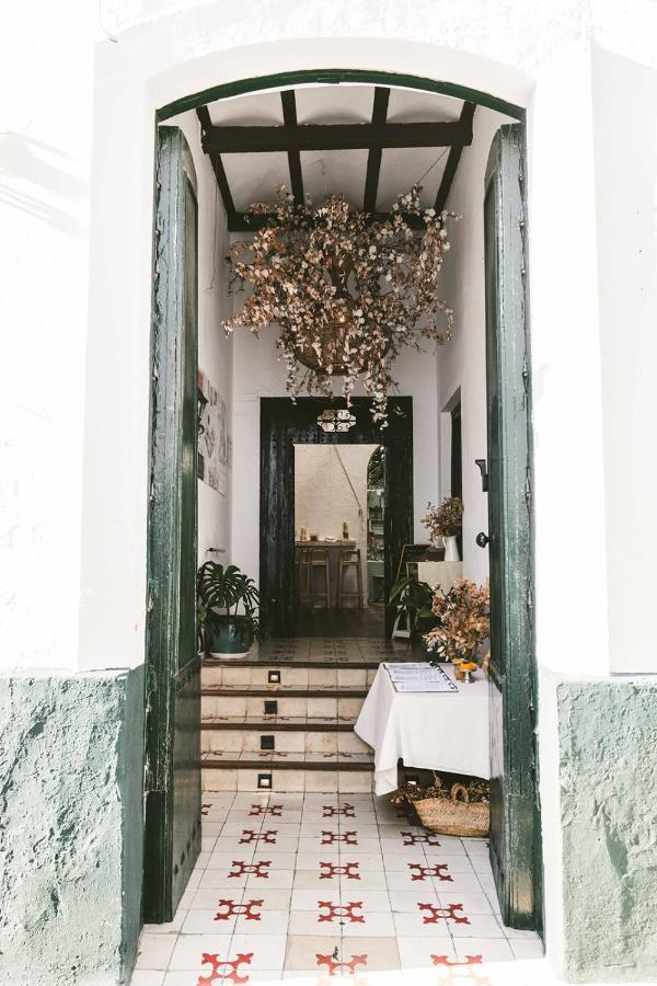 Dona Lola Rooms Кониль-де-ла-Фронтера Экстерьер фото